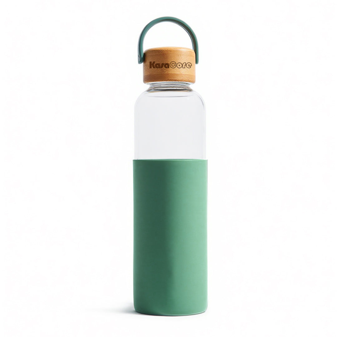 KasaCore Borosilicate Glass Water Bottle – Silicone Sleeve & Bamboo Cap – 550ml